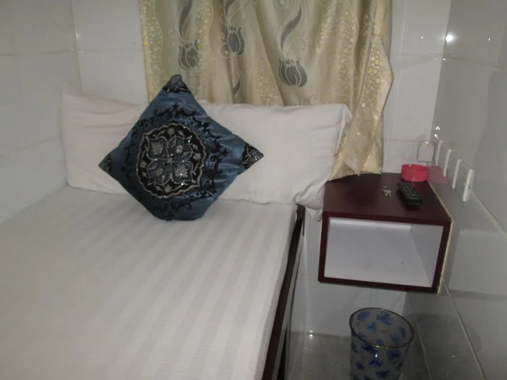 Crystal Hostel Hongkong Kína