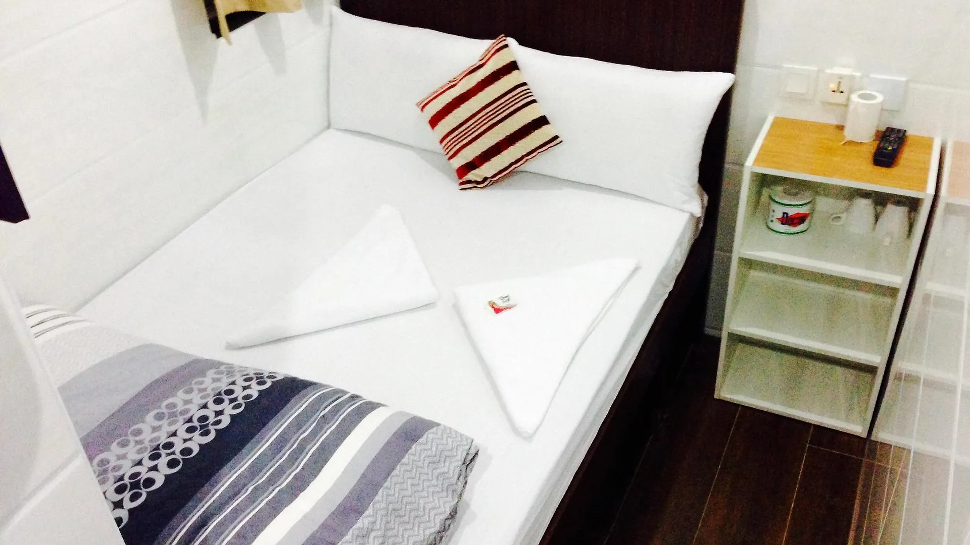 Crystal Hostel Hong Kong 0*,