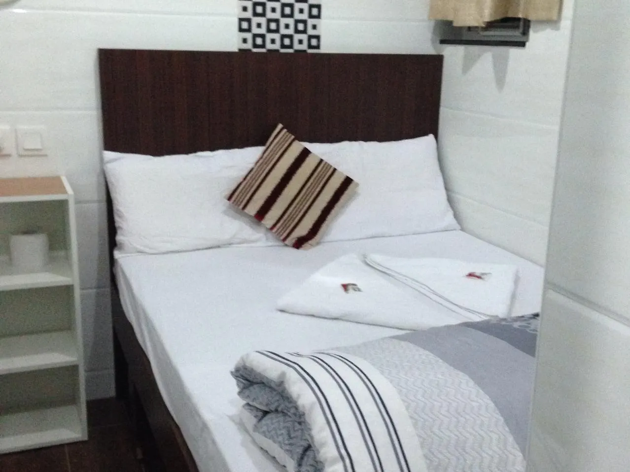 Guest house Crystal Hostel Hong Kong China