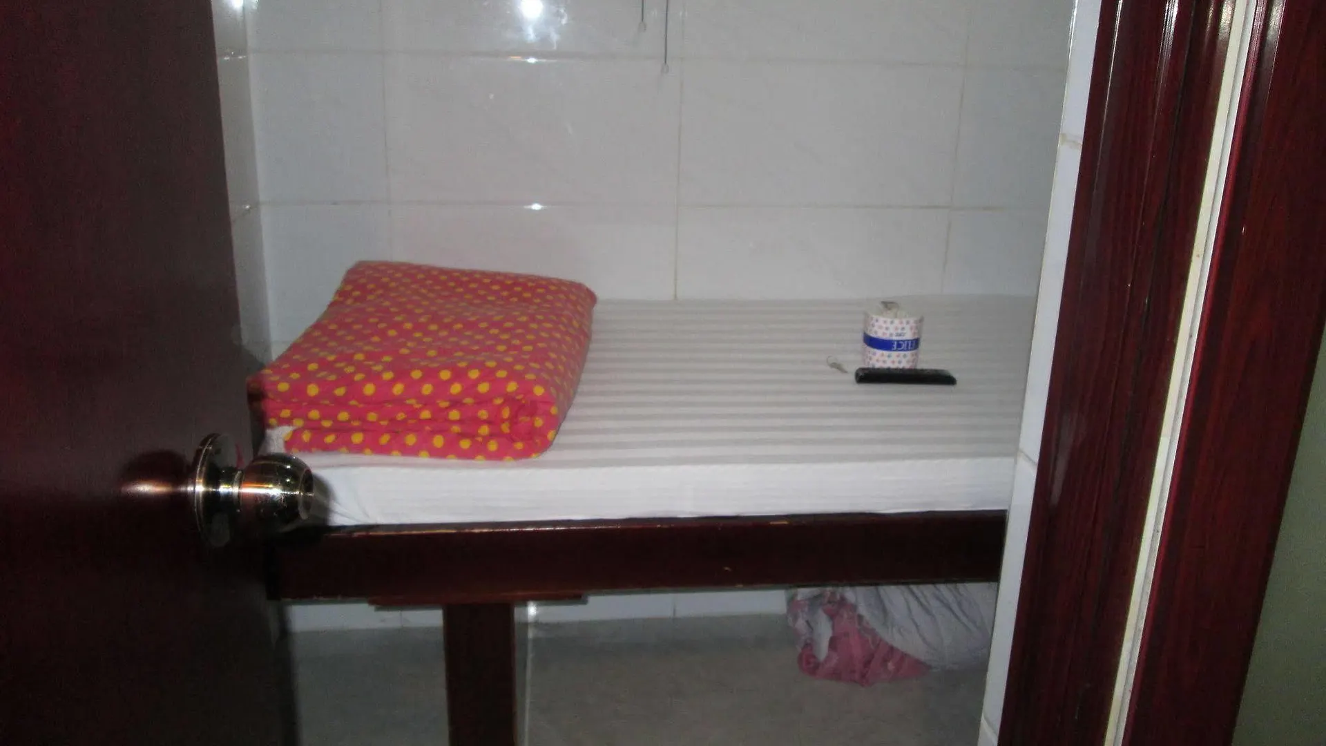 Crystal Hostel Hong Kong Guest house